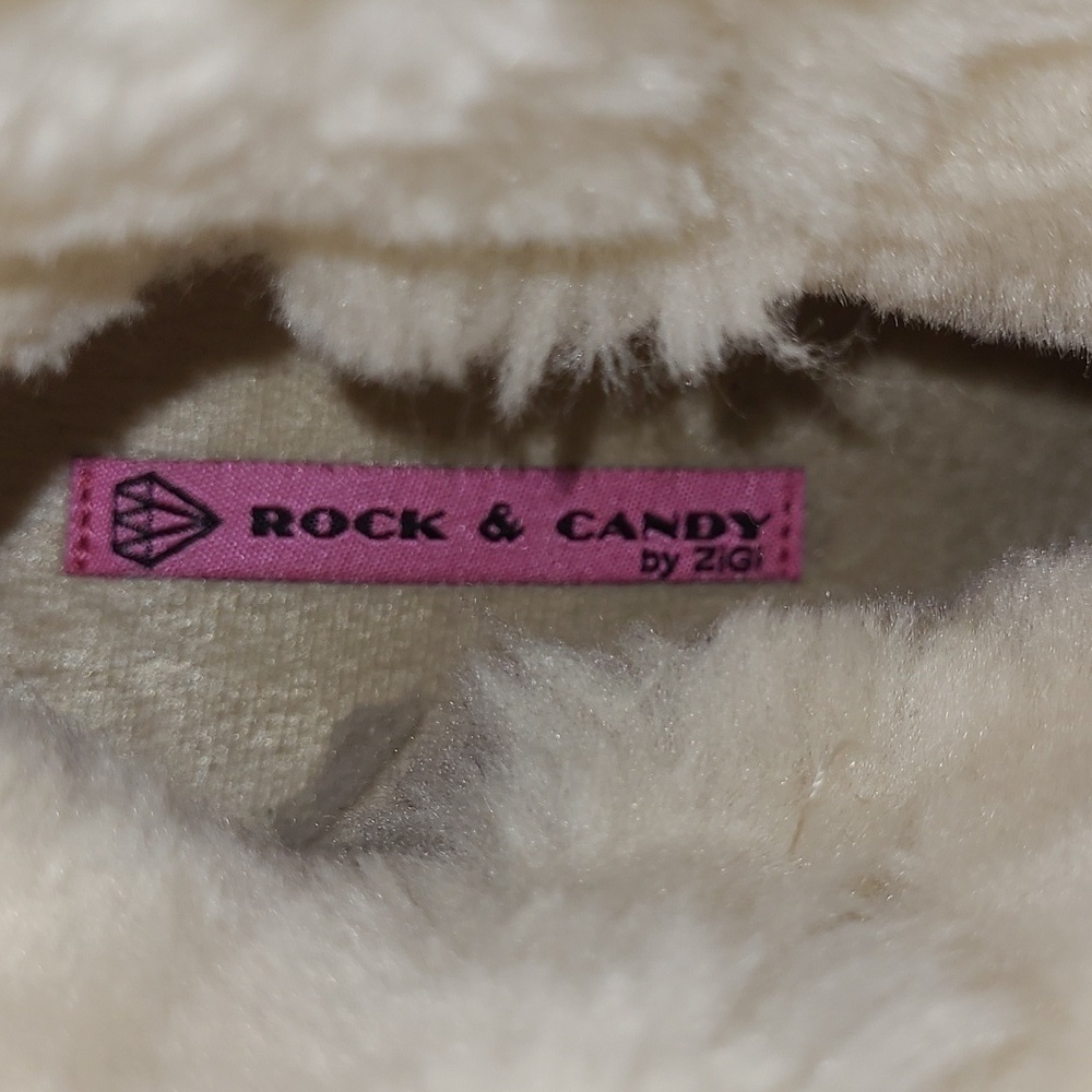 Women's Rock and Candy Embroidered Fur Lined Boots - Picture 8 of 10